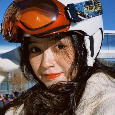 间谍嬉春